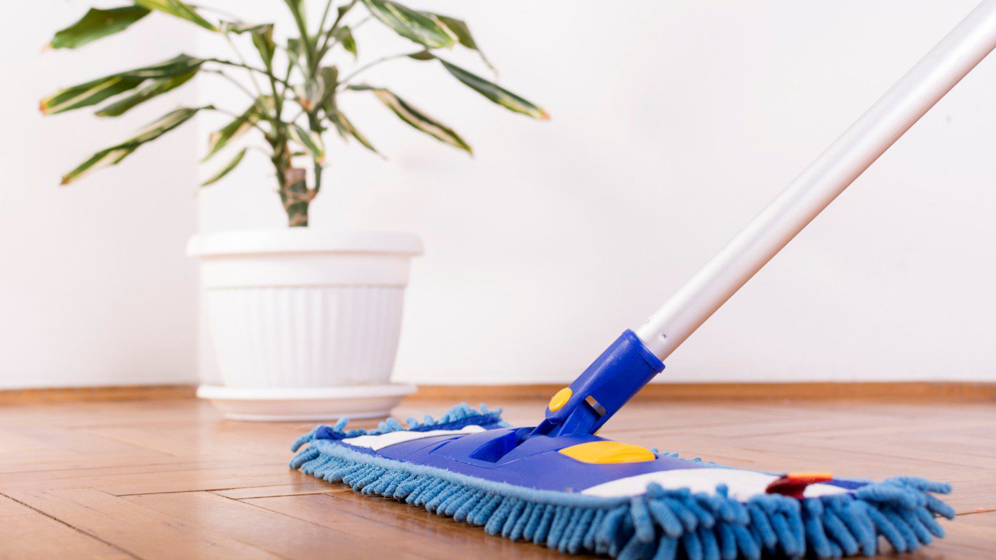 Hardwood Floor Cleaning in Mission Hills