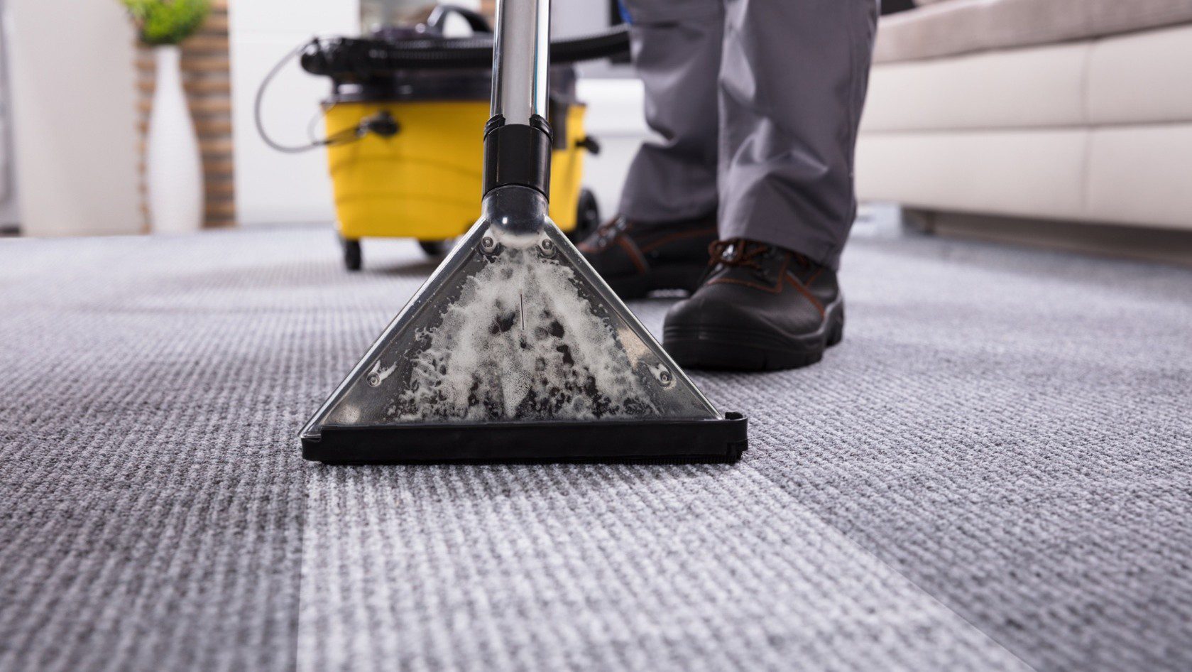 commercial carpet deep cleaning in Lenexa