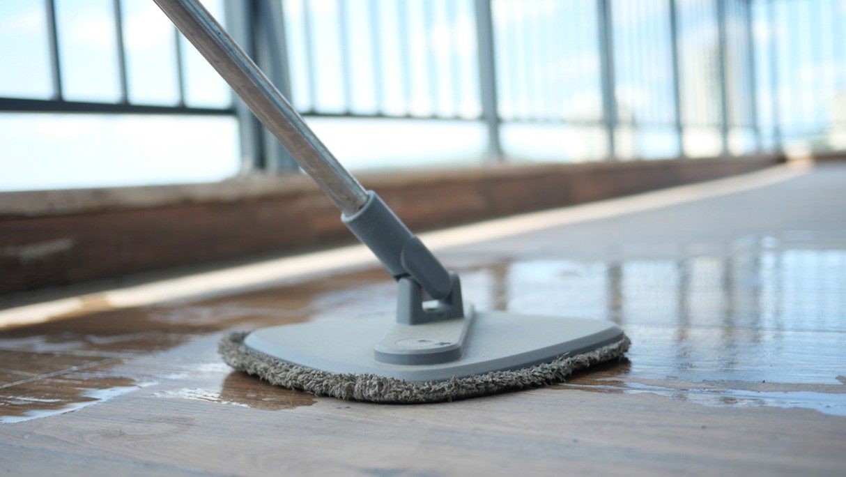 hardwood floor cleaning in Mission Hills