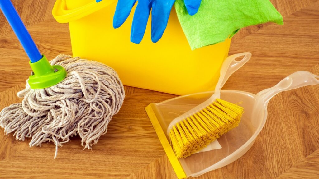 Hardwood Floor Cleaning in Shawnee