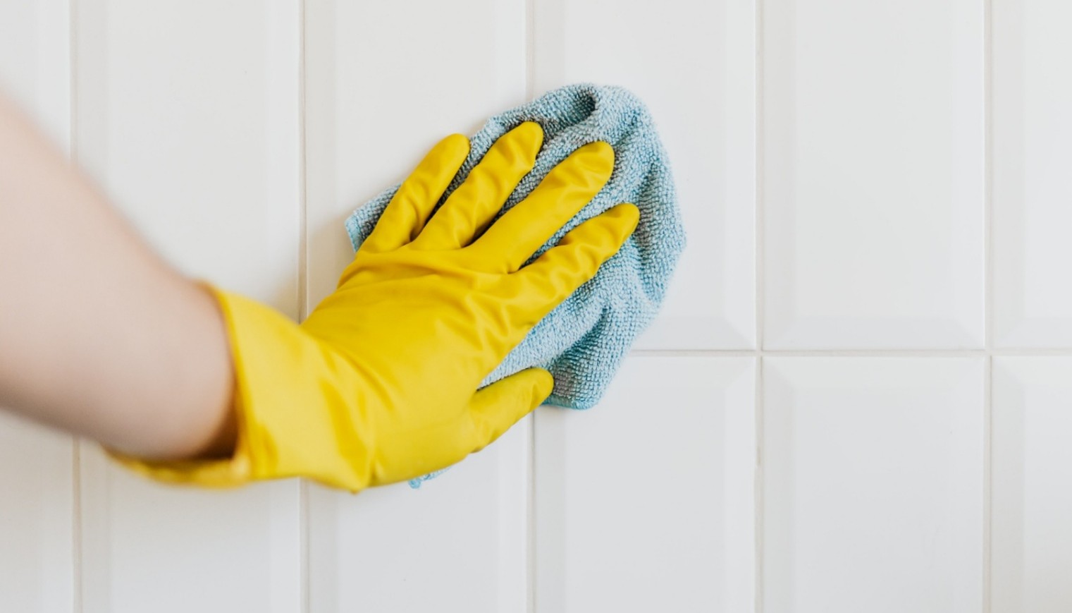 Tile Cleaning in Lenexa